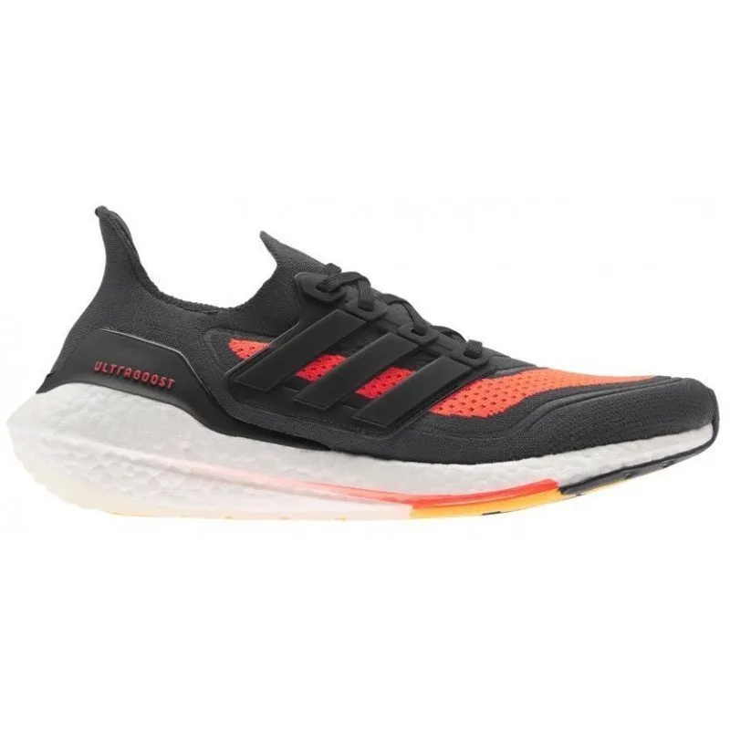 - 50 %Adidas UltraBoost 21