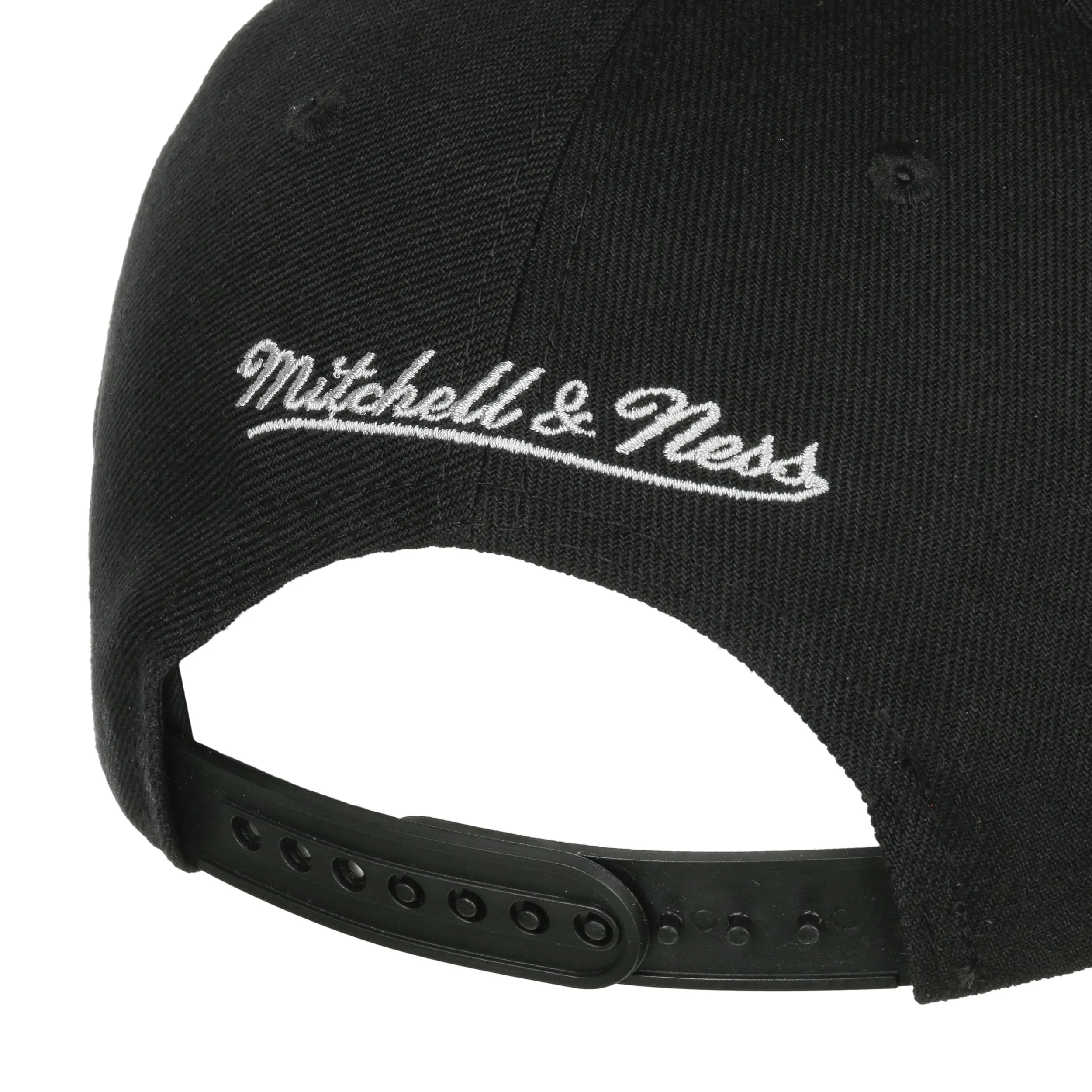 Casquette Patch Overload Nets by Mitchell & Ness --> Chapeaux, casquettes & bonnets en ligne ▷ Chapeaushop