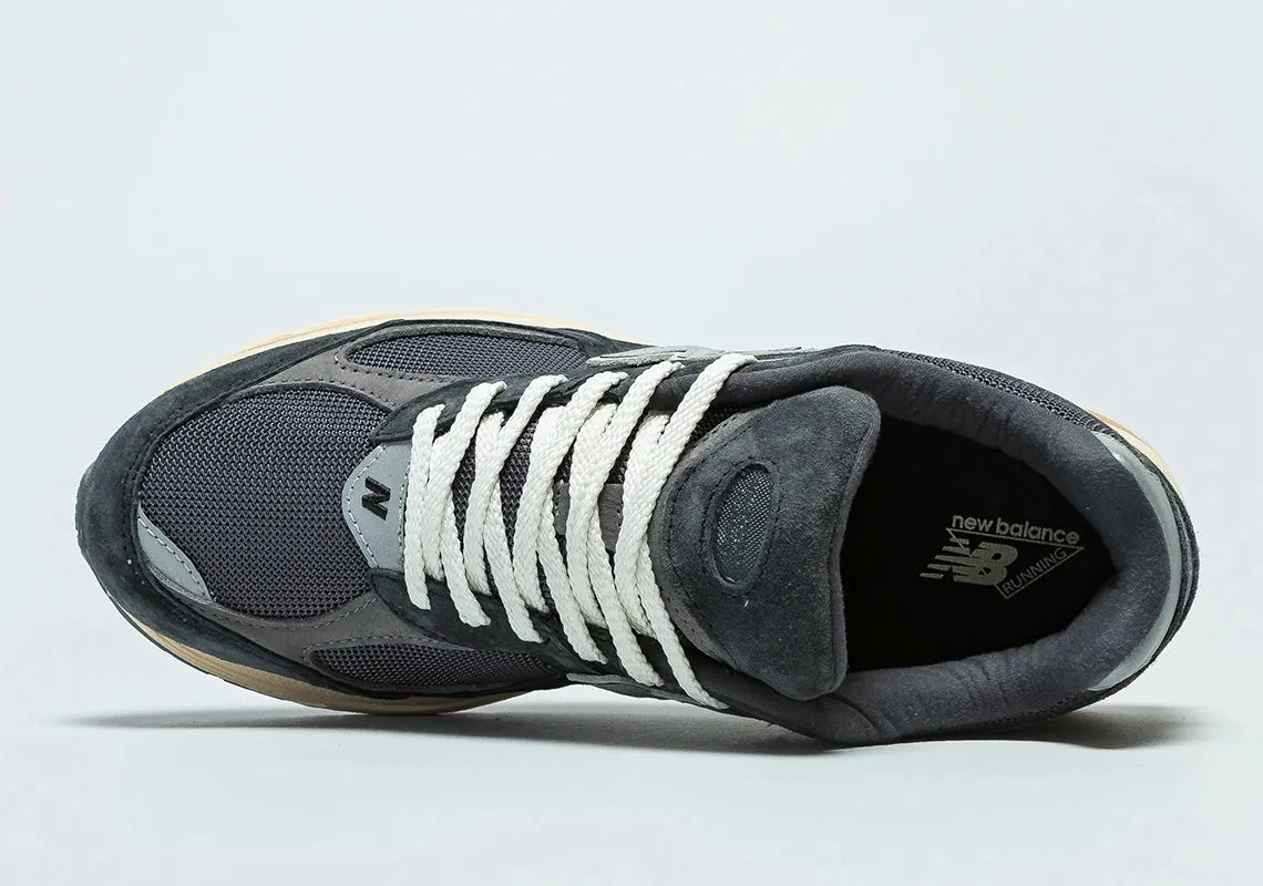 New Balance 2002R Black Dark Grey